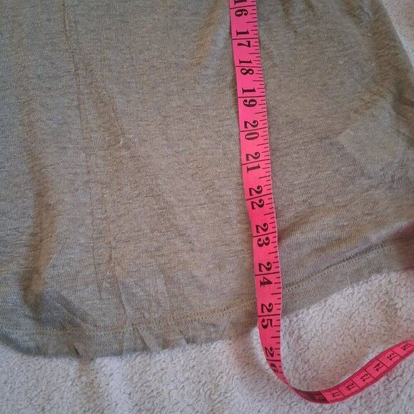 H&M Women's Linen Short Sleeve Henley Top Olive Green Large - Picture 9 of 10